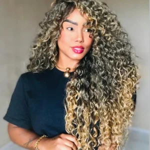 Cabelo modelo Regina